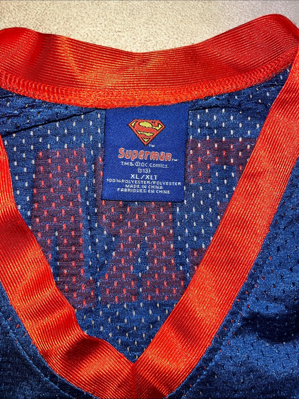 DC Comics Superman Mesh Jersey Blue & Red With Yellow Accents - Picture 3 of 5